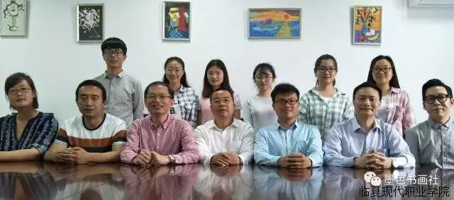 37cef0116ea84fc8b5310dae004f62f5.jpg