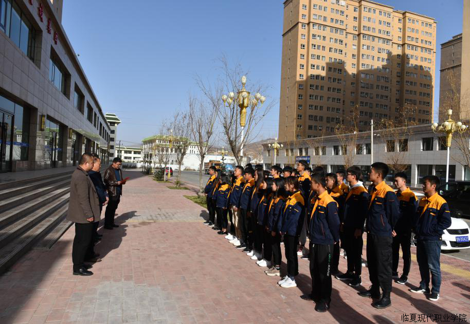 校企联谊谋发展  合作双赢谱新篇