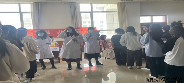 主动检测 知艾防艾 共享健康