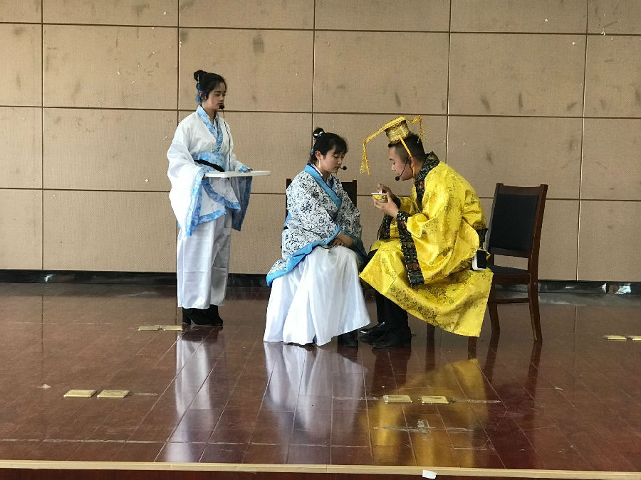 情景剧《亲尝汤药》.jpg
