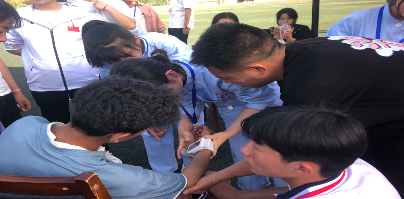 “石榴杯”第六届春季田径运动会—— “医疗小分队”在行动