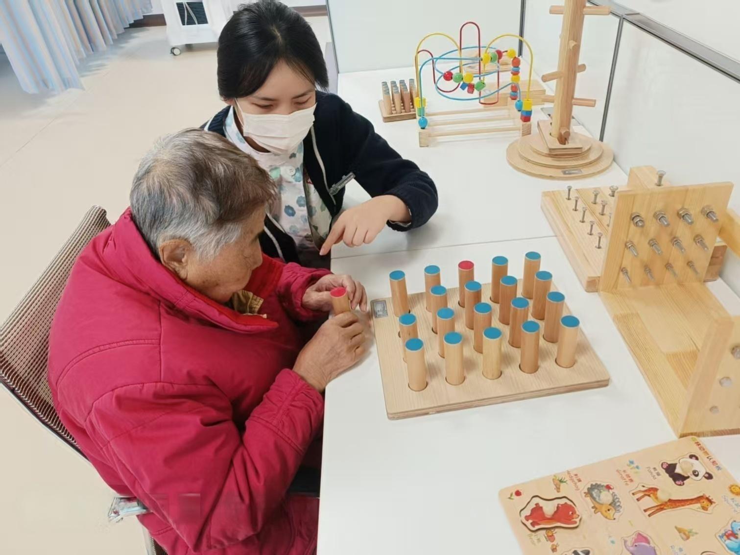 实习就业一体化 智养学子喜圆梦 ——我院智慧健康养老服务与管理专业25名学生实习获留用