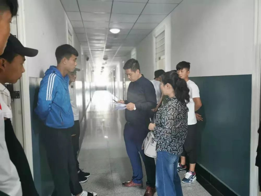 汽车工程系的开学第一课，我们这样上！